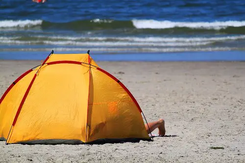 Will a Beach Tent Protect Against Sunburn